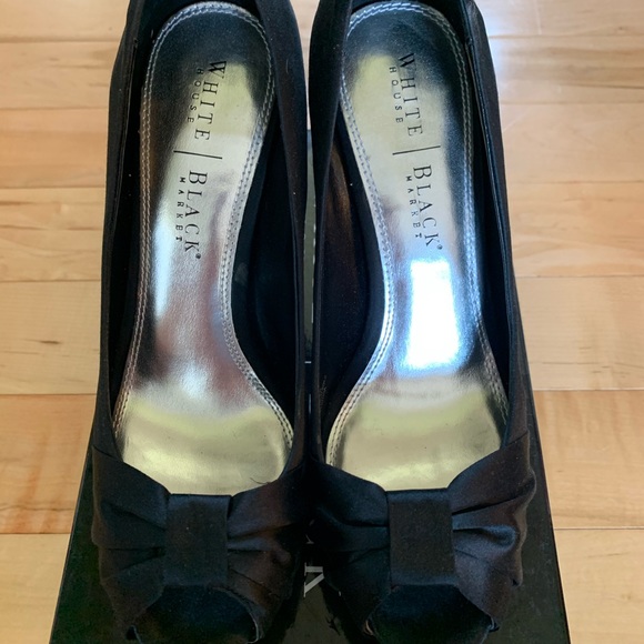 Heels - Picture 3 of 5